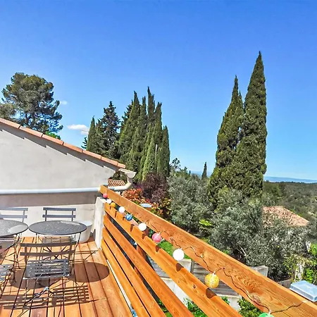 1 Bedroom Beautiful In Verzeille