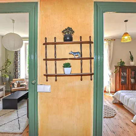 1 Bedroom Beautiful In Verzeille